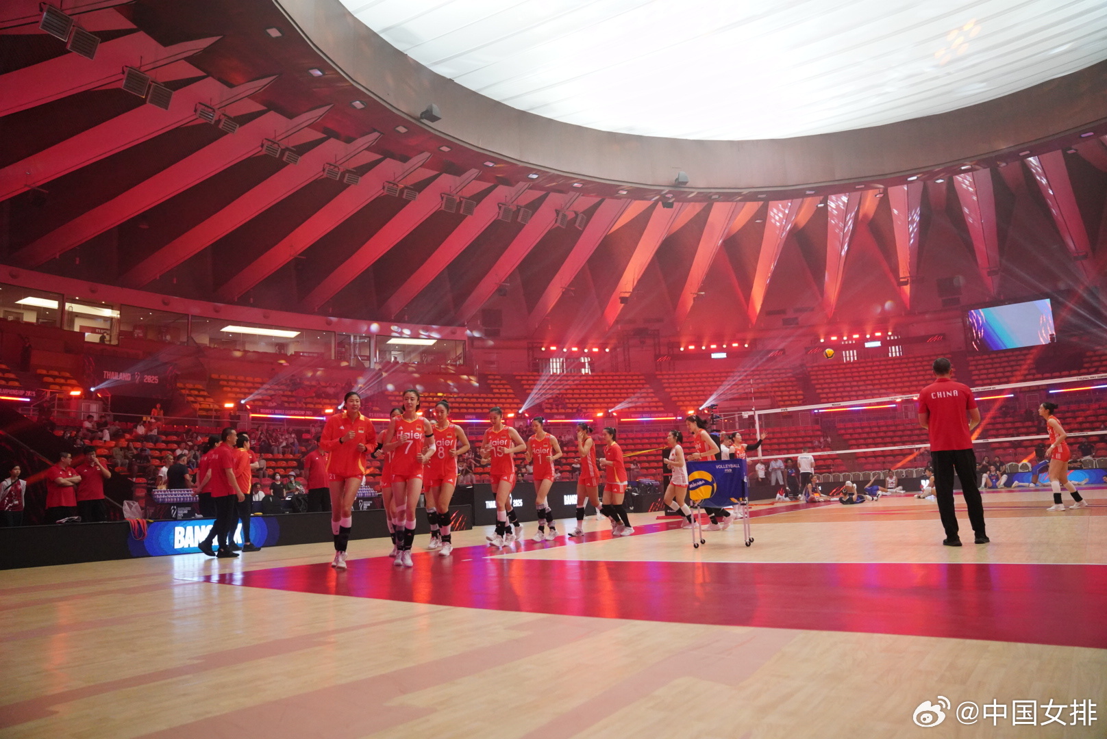 中国女排在世锦赛1／8决赛不敌法国，止步八强