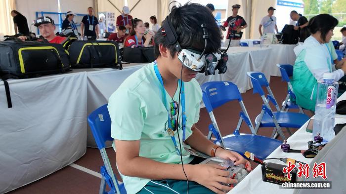 成都世运会无人机竞速：青春在热爱中飞翔，青