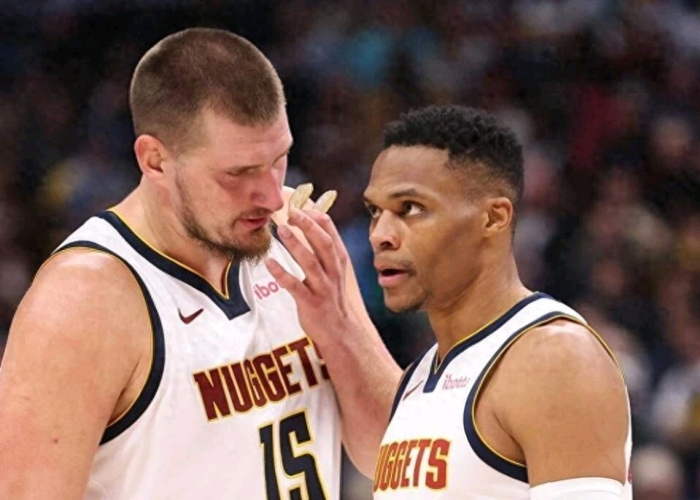 国王爆冷击败快船 威少三双成关键先生