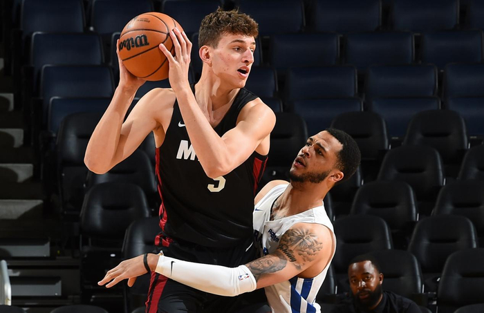 热火大合同或成约维奇生涯转折点 表现下滑引球