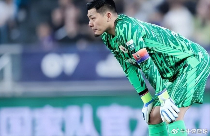 申花启用金顺凯顶替蒋圣龙 天津德比战前引热议