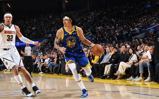 勇士逆转快船晋级下轮 桑托斯爆发成奇兵