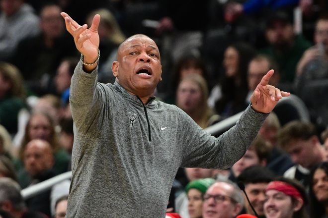 雄鹿老板下周决定解雇里弗斯 胜率不足五成引争